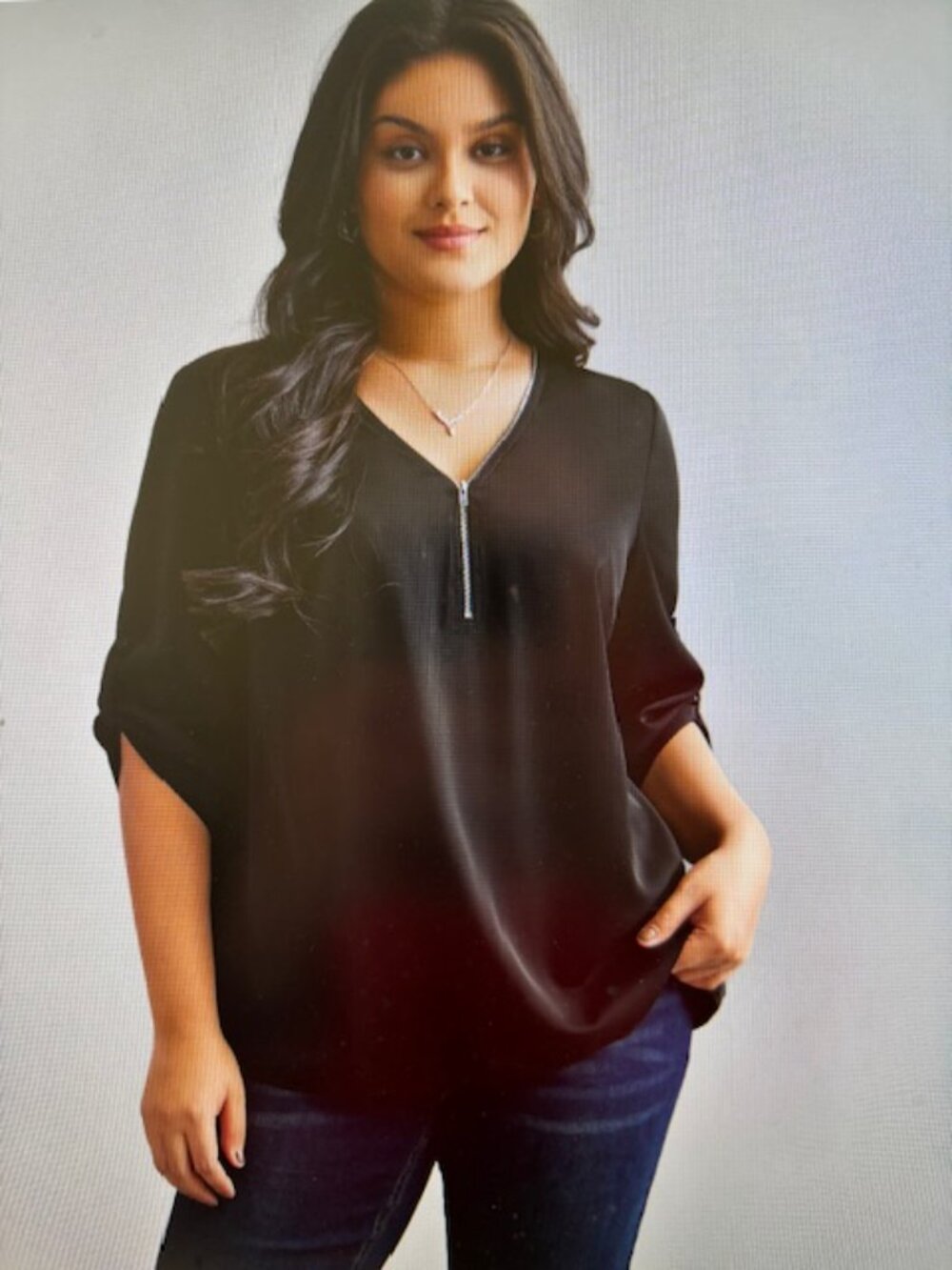 BloomChic Plain V Neck Half Zip Tab Sleeve Blouse 14-16/1X
